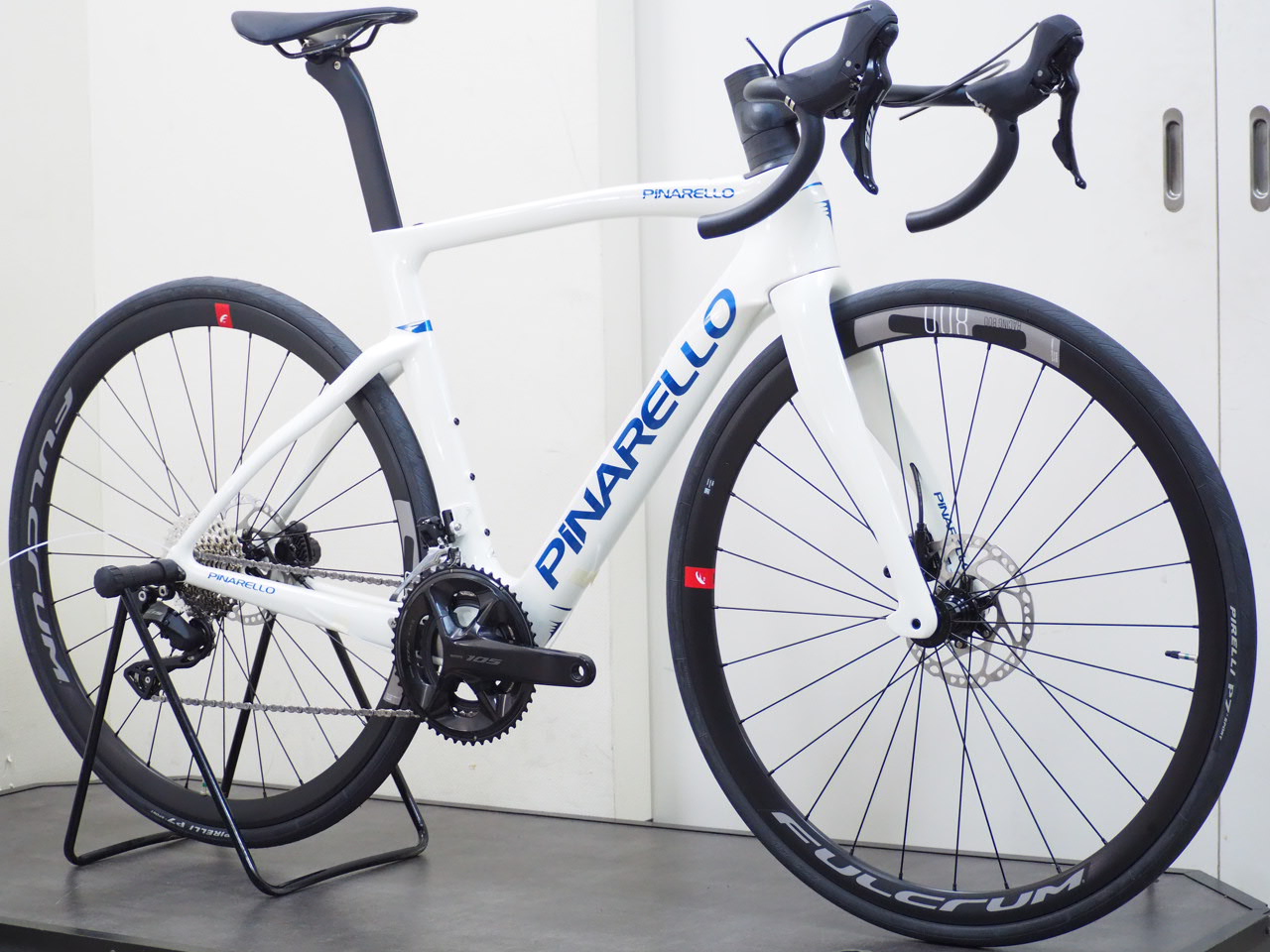 PINARELLO (ピナレロ) F5 DISK 105 メカニカル12s 完成車 2025 ホワイト