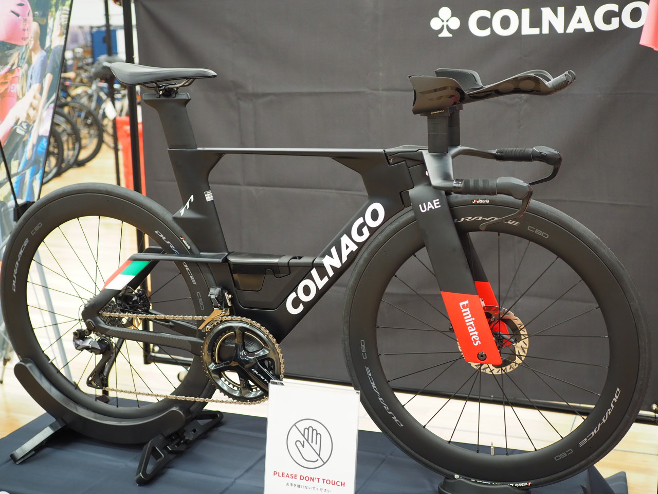 COLNAGO(コルナゴ)TT1フレームセット 2025 UAEチーム