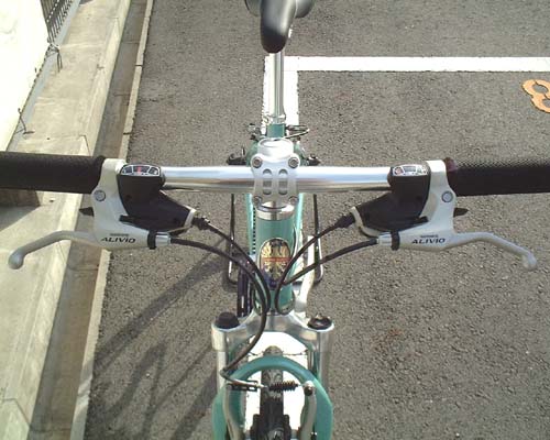 2006 bianchi cross bike cielo（ビアンキ クロスバイク チエーロ） 大阪