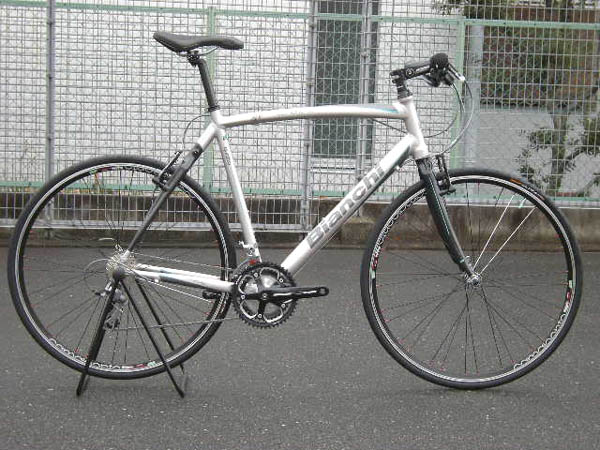 ビアンキ　クロスバイク　カメレオンⅢ　2012年モデル