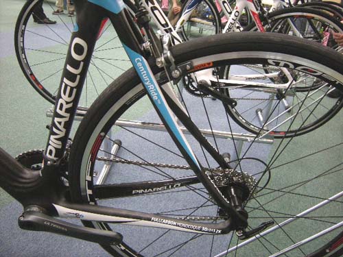 PINARELLO 2012 ROADBIKE・ROADRACER ROKH ULTEGRA(ピナレロ 2012年モデル ロードバイク&ロードレーサー  ロク アルテグラ完成車) 大阪